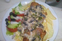 12990903_549235035254472_1250624525804457218_n